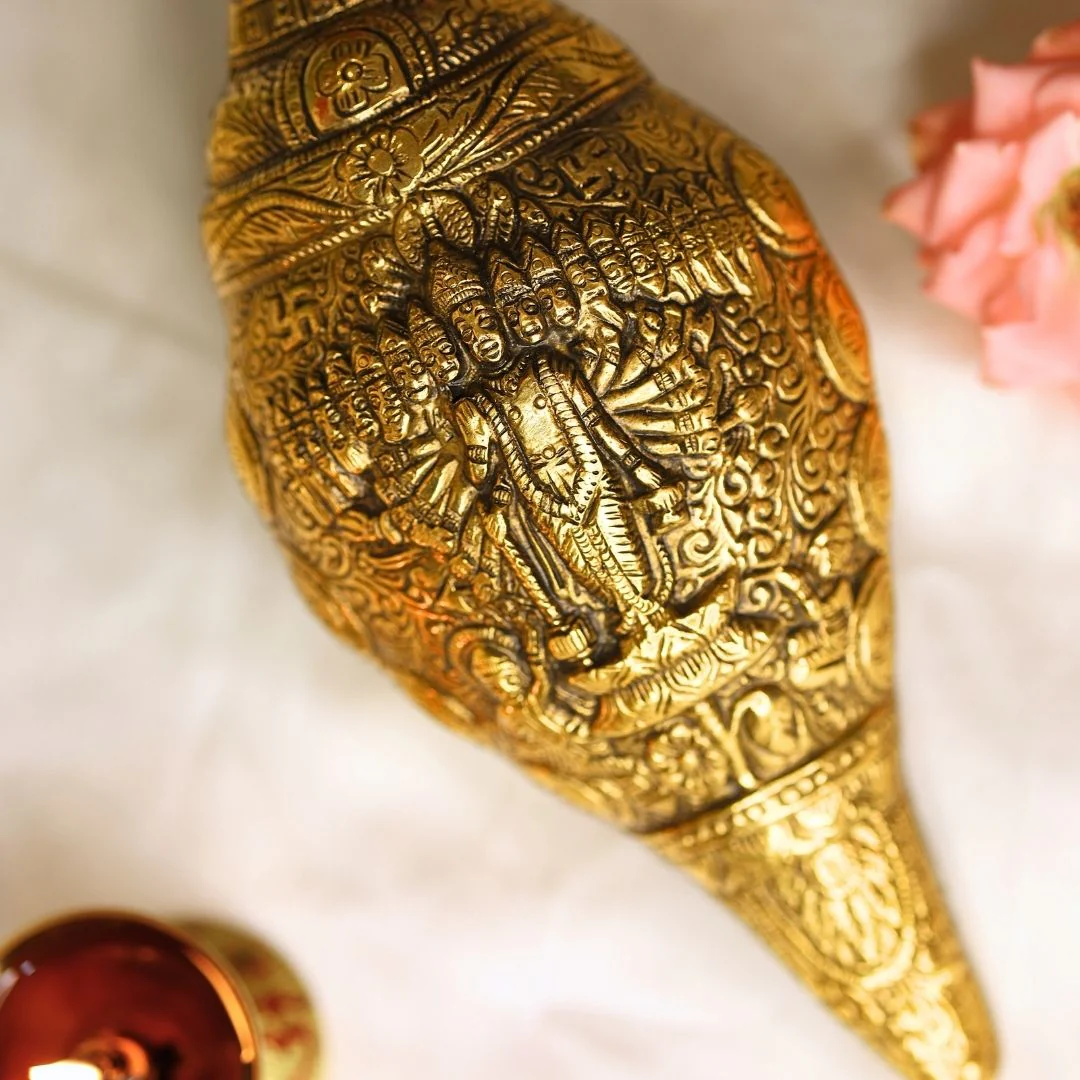Lord Vishnu Virat Dashavatara Rupa Conch (Shankh) - Image 6