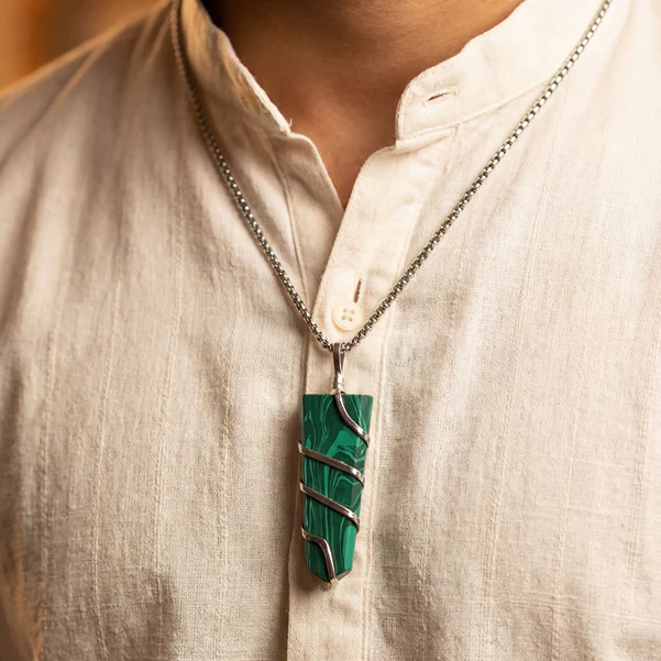 Malachite Stone Locket with Chain - Image 3